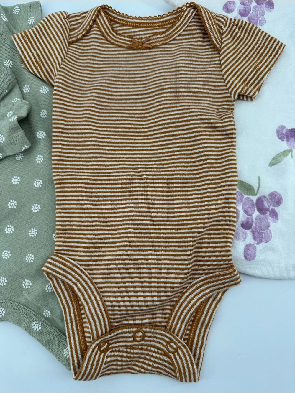 Carters like new
